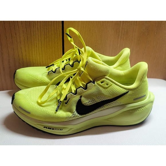Nike Air Zoom Pegasus 41 Volt Men's Running Shoes Size 8 (FD2722-701) - Picture 2 of 16